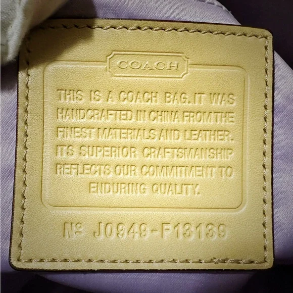 Vintage Y2K Coach Shoulder Bag beige color Shoulder Bag new without tags - Picture 10 of 17